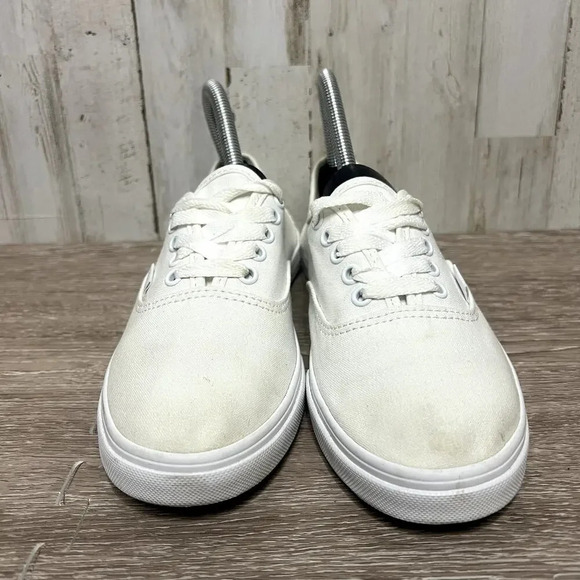 Vans Authentic Unisex Canvas Skateboarding Sneakers White Mens 5/Women's 6.5 - Picture 2 of 5
